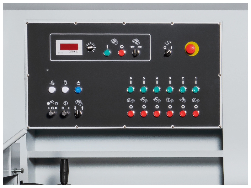 Leadermac-Hypermac-Moulder-Series-Controller.jpg